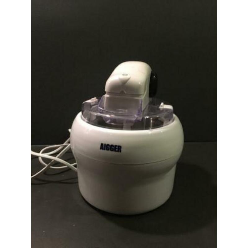 Aigger icecream maker (ijsmachine)