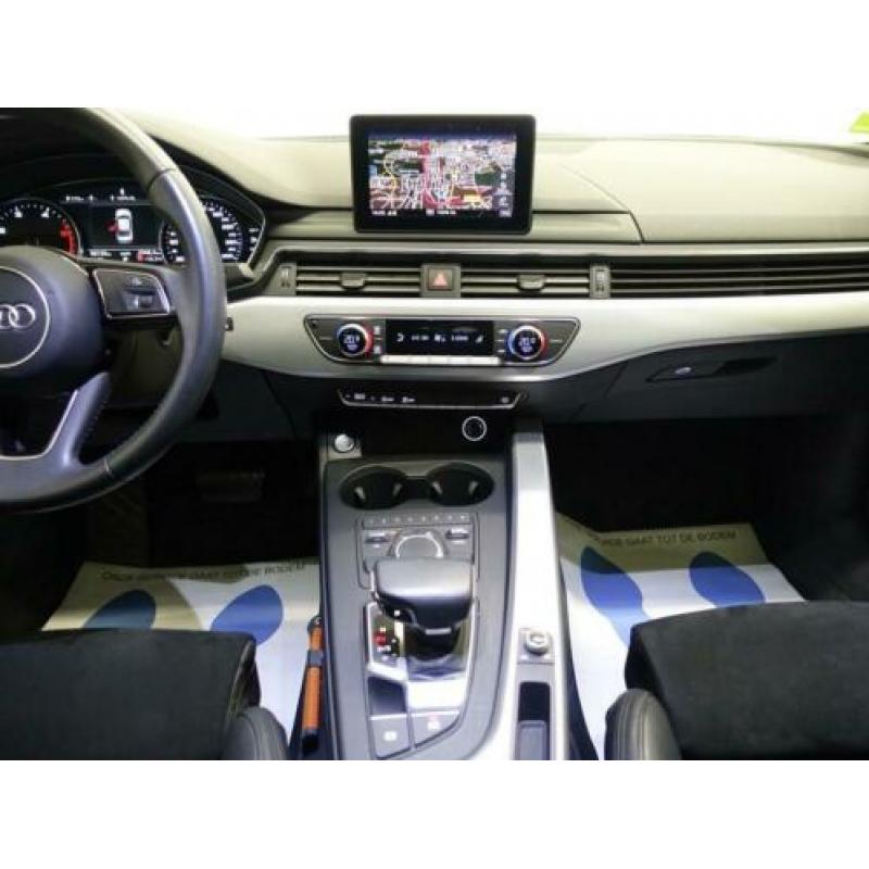Audi A4 Sedan 2.0 TDI Pro Line S [S-Line] Autom Schuifdak, L