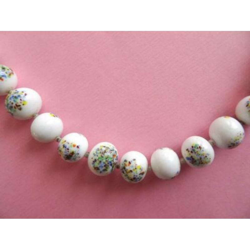 jwg Vintage 30s 50s glas kralen ketting wit spikkel gekleurd