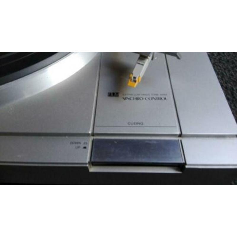 Aristona ST1703 Platenspeler