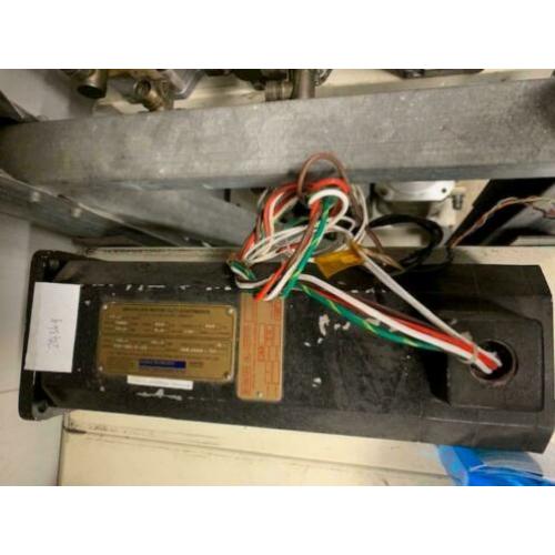 (1x)KOLLMORGEN servomotor