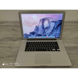 MacBook Pro 15" 2011 - NIEUWE ACCU, i7 Quad Core, 8GB, SSD