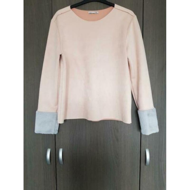 Zara trui suede roze met grijze teddy mouwen mt medium