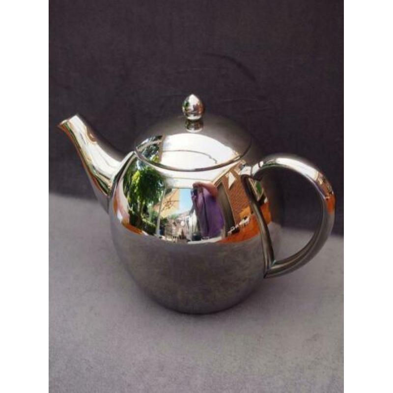068 L. Dake dubbelwandige theepot, mooi
