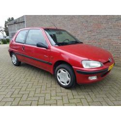 Unieke Peugeot 106 1.1 Accent * Zeer mooi!