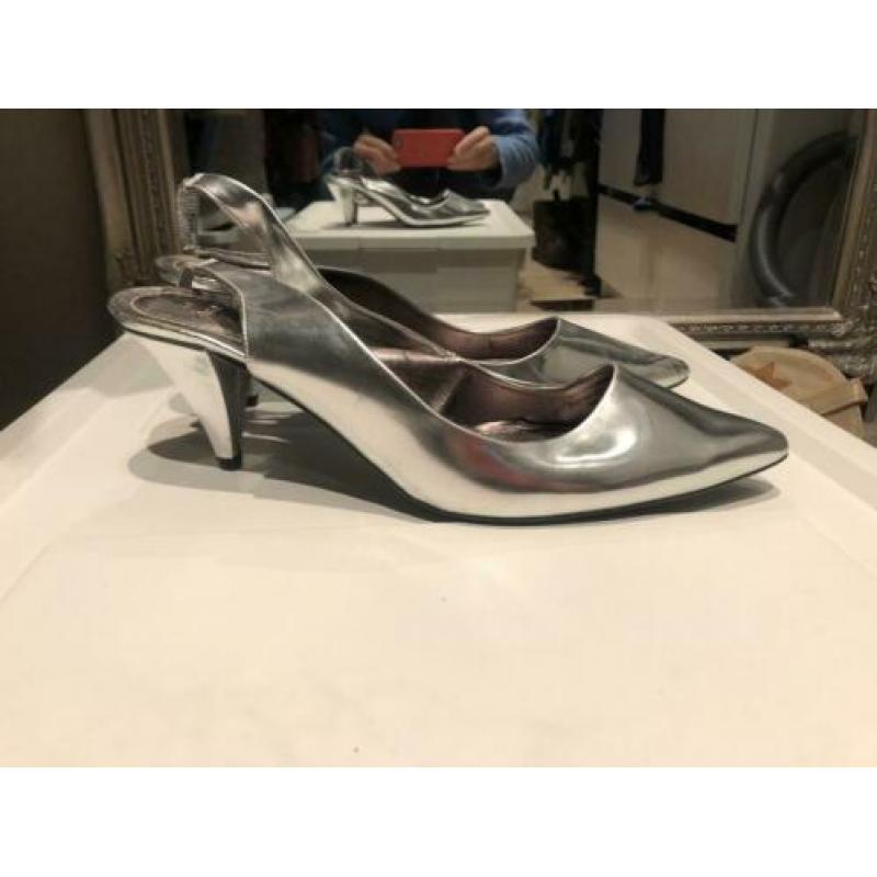Zilvere muiltjes maat 39 Zara