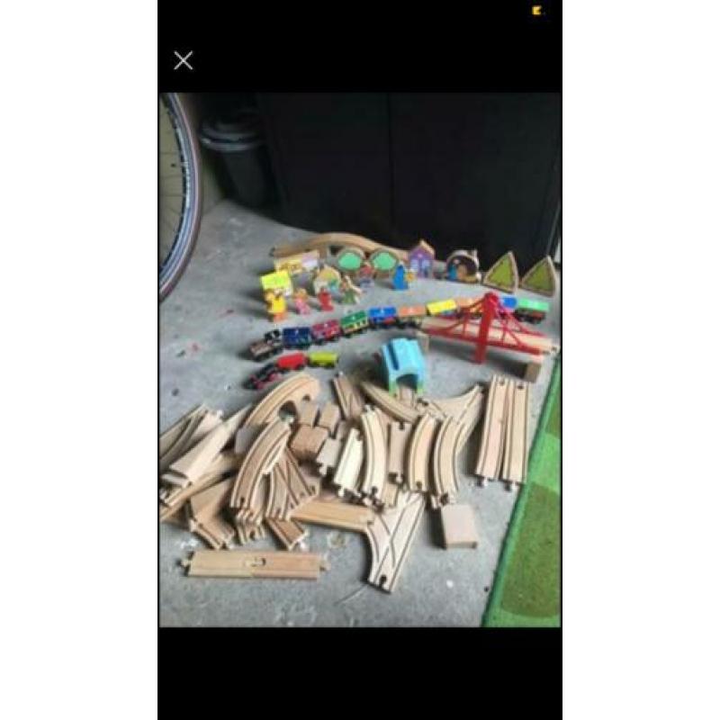 Houten treinbaan
