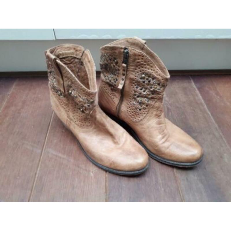 Halfhoge cowboy laarsjes Lazamani