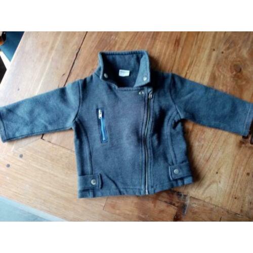 H&M jasje Mt 68