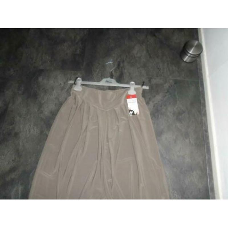 Magna Taupe Lange Stretch Harem Broek maat 52-54 Nieuw