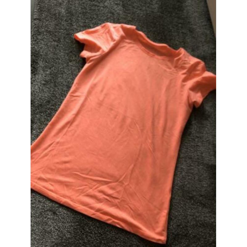 T-shirtjes van de primark 3x maat l/eur 40 Sale zomerkleuren