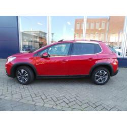 Peugeot 2008 1.2 110PK Allure | NAVI | VOl AUTOMAAT | PANO |
