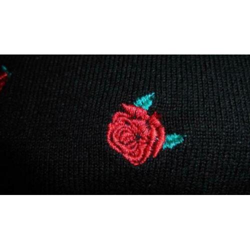 Mooie top met geborduurde roosjes van Bel & Bo mt XL