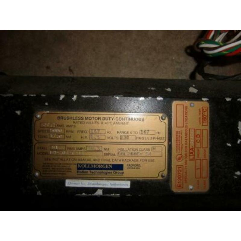 (1x)KOLLMORGEN servomotor