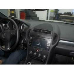 Mercedes SLK navigatie bouwjaar 2007 dvd parrot carkit usb