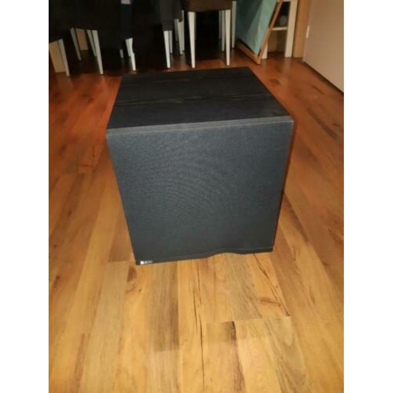 B&W ASW 500 subwoofer