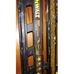 Dewalt DC618 18 V afwerk tacker body VERKOCHT