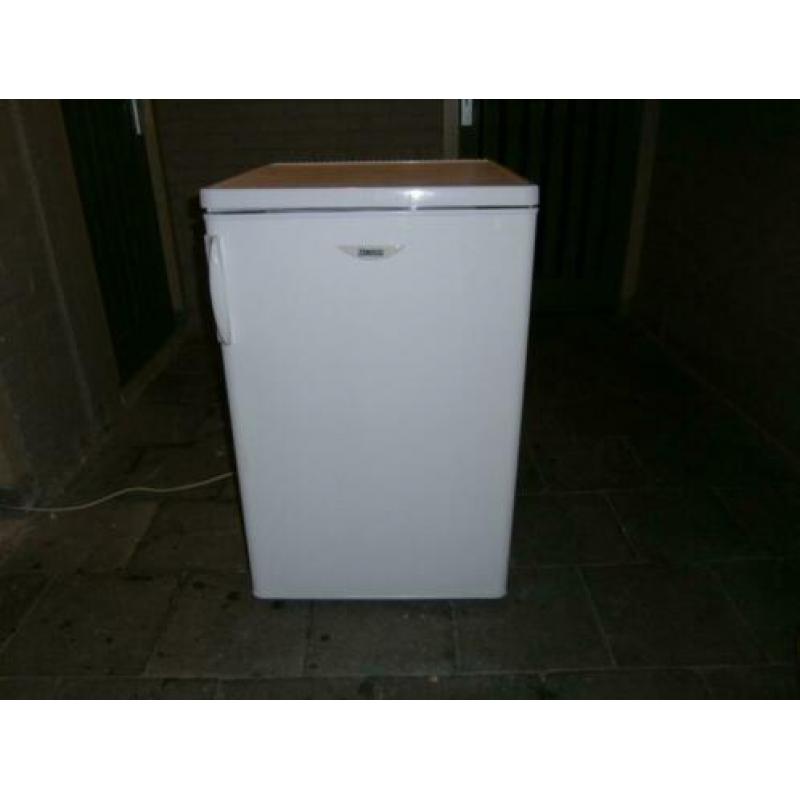 Zanussi Tafelmodel Koelkast met Vriesvak.