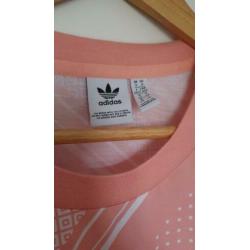 Adidas roze shirt maat 40
