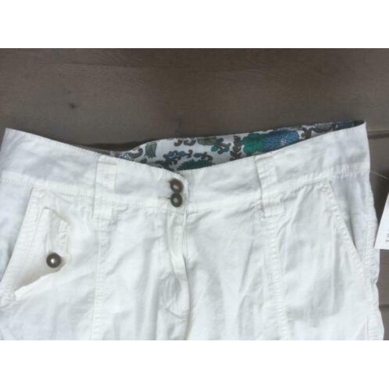 Trend One nieuwe witte capri broek, maat 42 (= L)