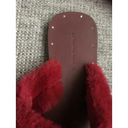 Zara slippers maat 37