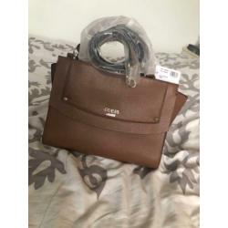 GUESS handtas cognac