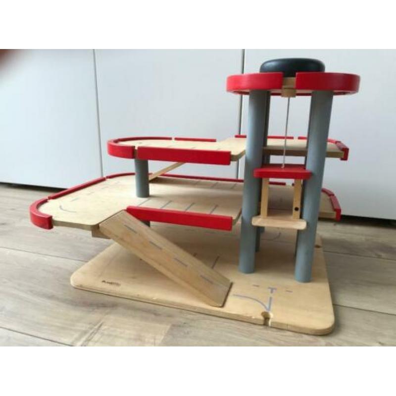 Houten garage Plan Toys Plan City