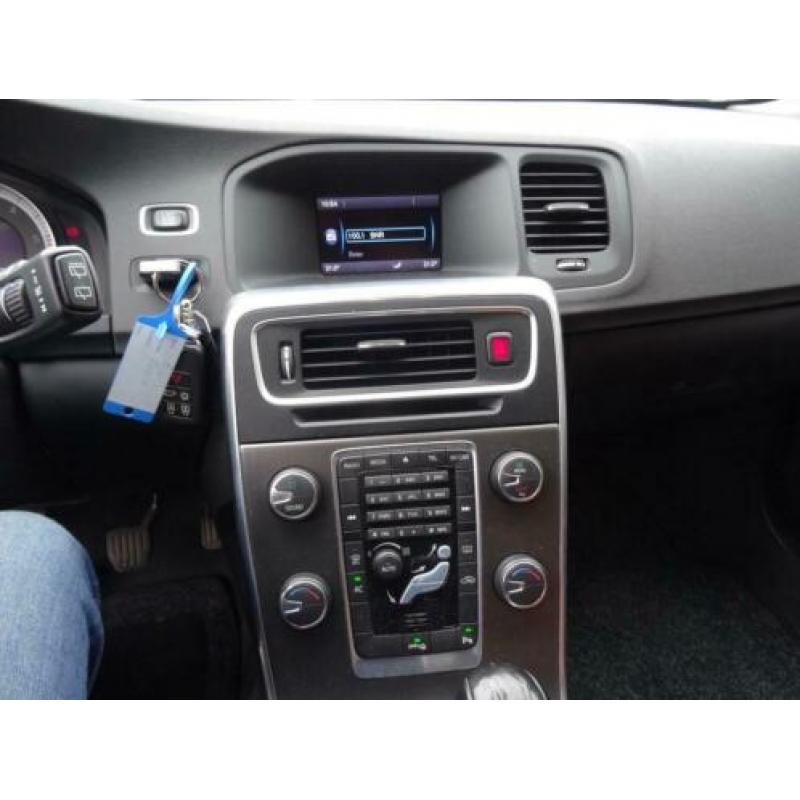 Volvo V60 1.6D DRIVE 84KW