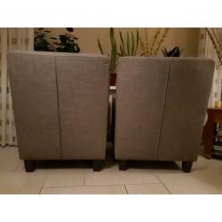 Twee Fauteuils Taupekleurig