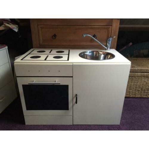 Opbergkast ‘speelkeuken’