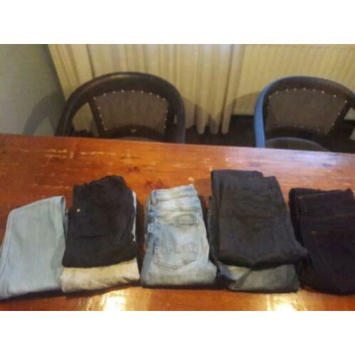 Kleding 146 / 152 Alles 25 euro.