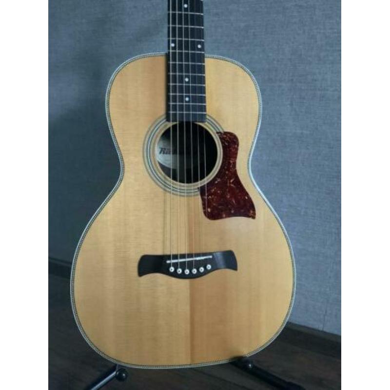 Richwood P-65-VA Parlor gitaar uit Master Serie