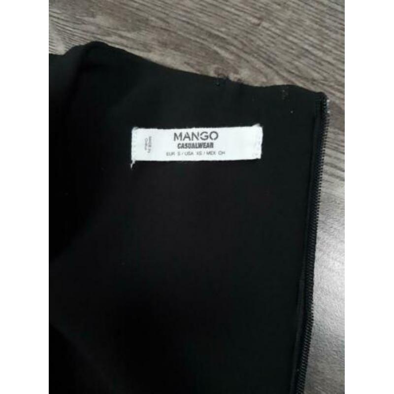 Mooi topje met rits merk mango maat s