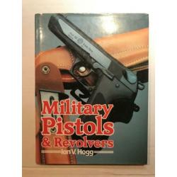 Militiar Pistool en Revolvers boek leger WWII schietsport