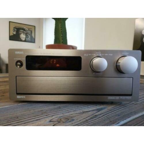 Yamaha RX-V10 receiver