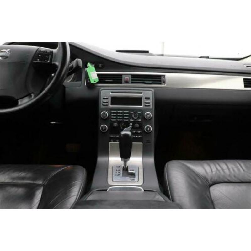 Volvo S80 2.5 T Summum Aut. | Xenon | Navigatie | Volleder |