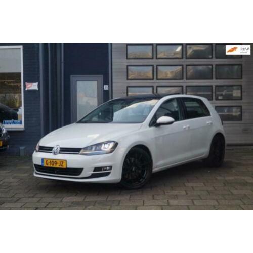 Volkswagen Golf 1.4 TSI ACT Highline / Navi / Pano / Automaa