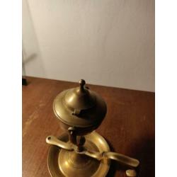 19e eeuwse olie lamp schip walvis olie kandelaar