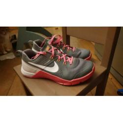 Nike flywire 38,5 zgan