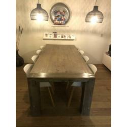 Mooie eikenhouten eettafel 250 x 105 cm