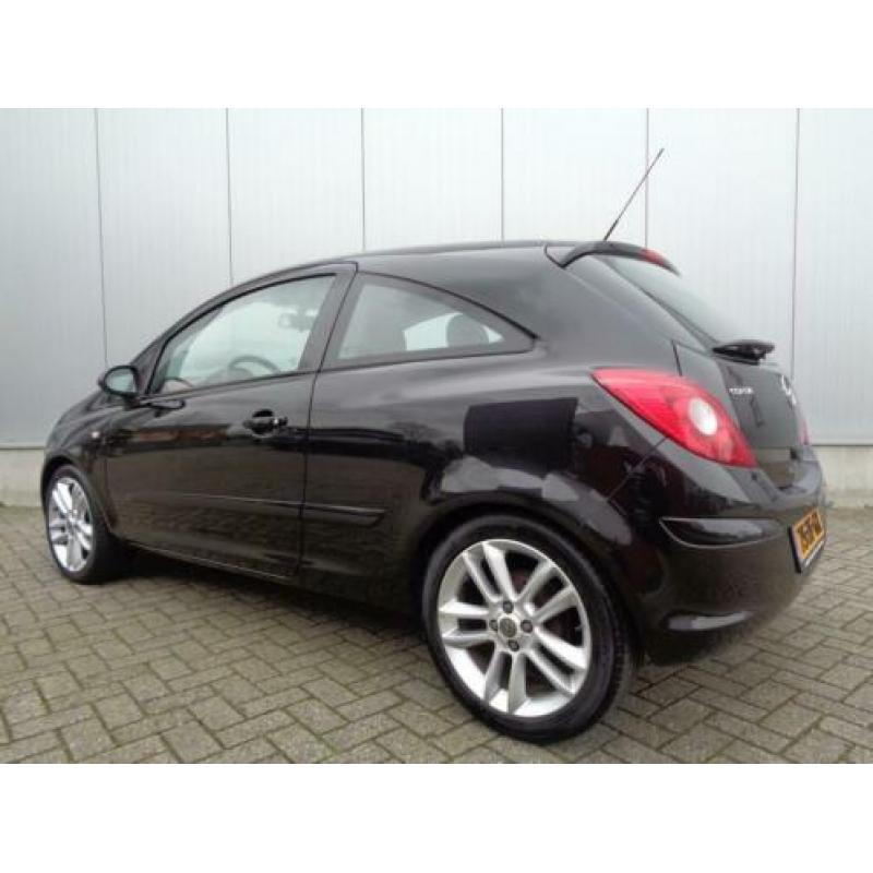 Opel Corsa 1.4-16V Enjoy, Luxe nette auto met 140000KM!