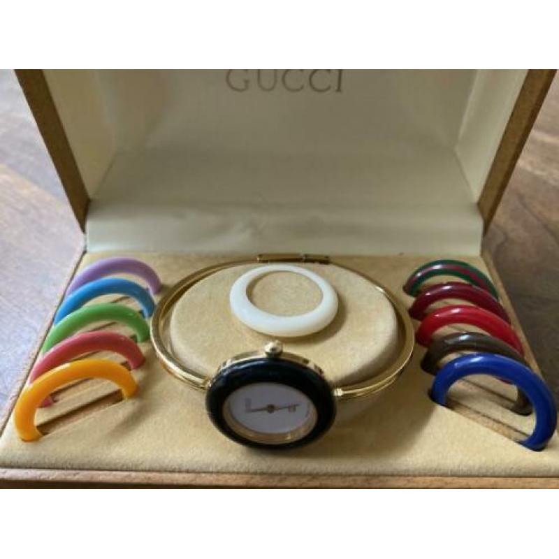 Horloge Gucci 1100-L