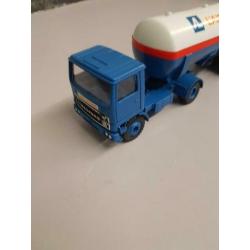 Te Koop Bedford 4x2 met L,Airliquide tank 1/50 metaal Conrad