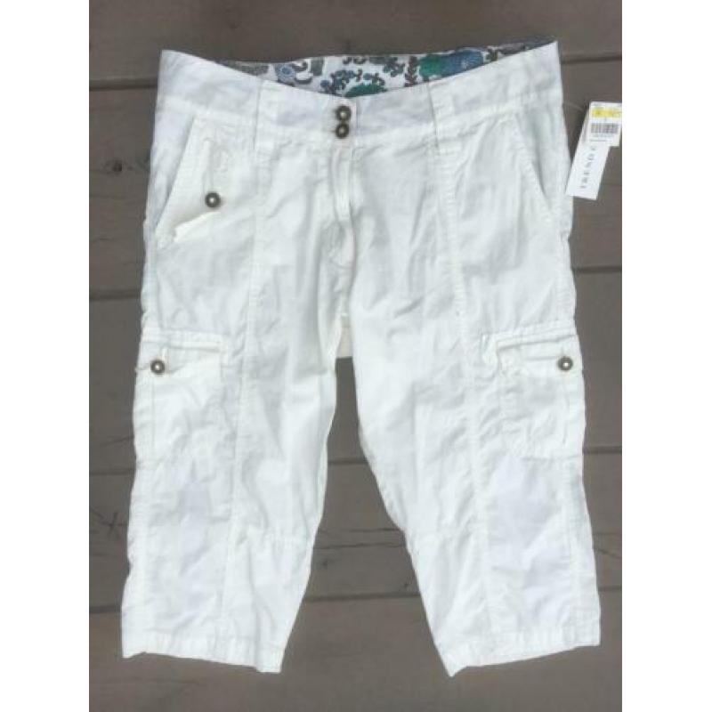Trend One nieuwe witte capri broek, maat 42 (= L)