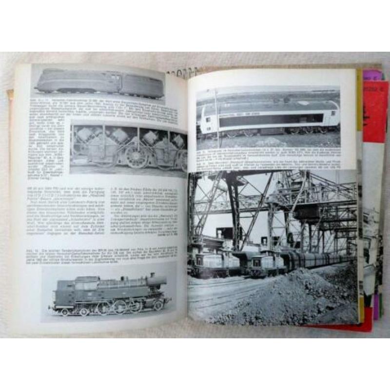 Miniaturbahnen blad 1972 / 1973 in insteekmap. Duitstalig.