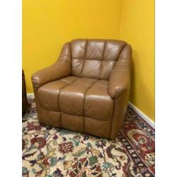 L_ vintage fauteuil stoel leder space age