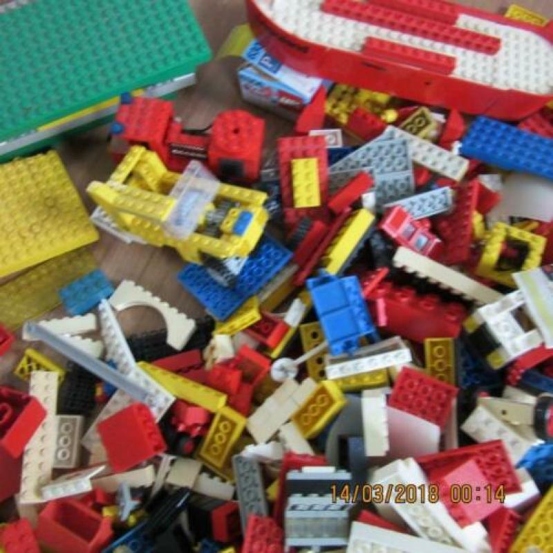 Lego een bak vol