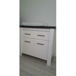 Commode, ledikant, aerosleepmatras