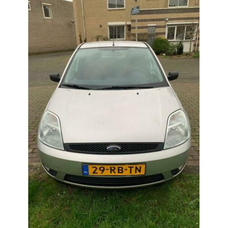Ford Fiesta 1.4 16V 5DR 2005 Grijs