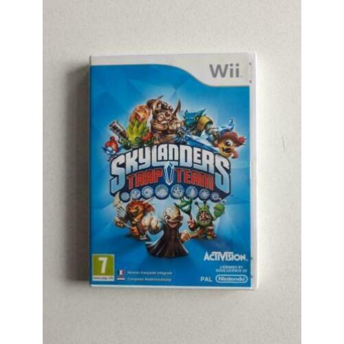 Wii skylanders spel met toebehoren